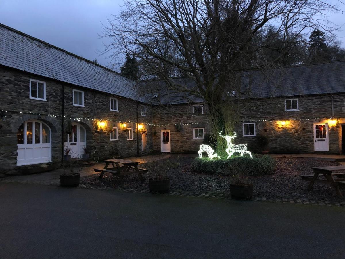Bryn Melyn Farm Cottages Bala Kültér fotó